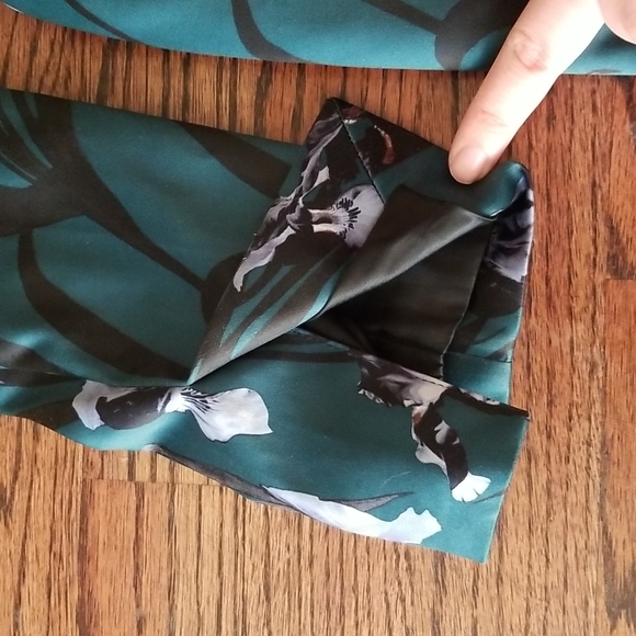 Belted Blazer - Picture 5 of 8